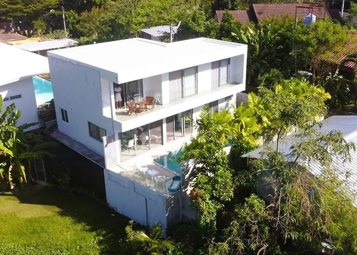 Modern Pool Villa 3 Bedrooms